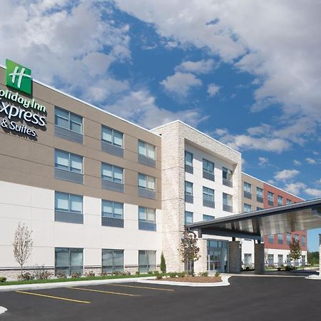 Holiday Inn Express & Suites - Elkhorn - Lake Geneva Area By Ihg Zewnętrze zdjęcie